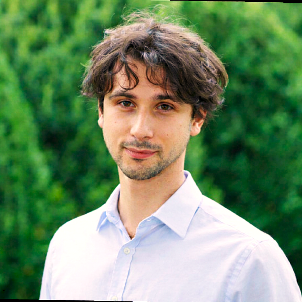 Emanuele Luzzi